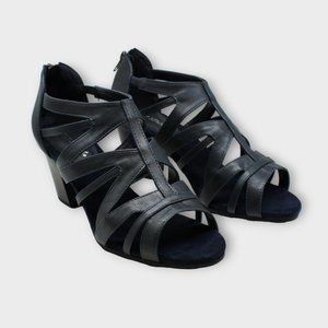 Wide Width Women's Amaze Sandal by Easy Street (NWOT)